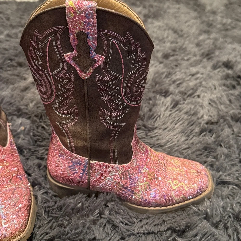Sparkly Pink and Brown Cowboy Boots by Roper - Picture 2 of 5